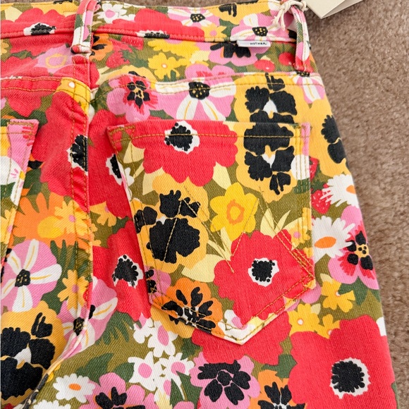 Mother denim Mid-Rise Smokin Double Flood Crop Flare Jeans in Flowers Al Fresco - Picture 8 of 11